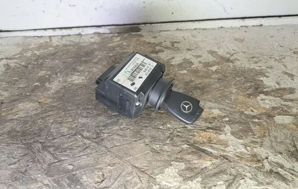 Mercedes-Benz A W169 Ignition lock 1695451508 04156906