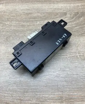 BMW 5 E39 Door control unit/module 8378773 689667