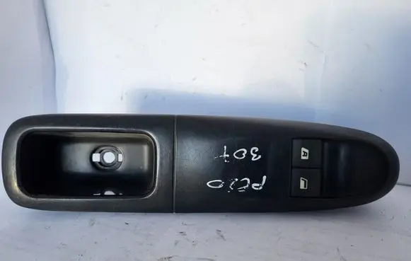 Peugeot 307 Electric window control switch 2596403 PA66GF30