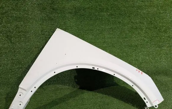 Volvo XC40 Fender 