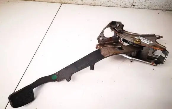 Toyota Corolla E120 E130 Clutch pedal 