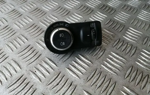 Opel Insignia A Light switch 13268707
