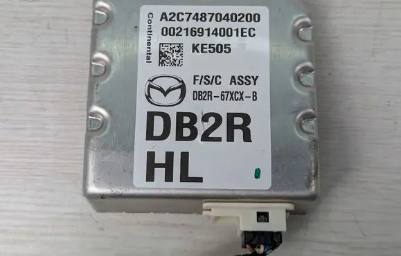 Mazda CX-3 Camera control unit module DB2R67XCXB