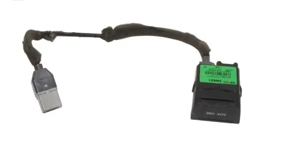 Hyundai Santa Fe AUX in-socket connector 961202W601