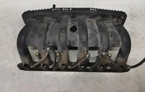 BMW 5 E39 Intake manifold 11611703778