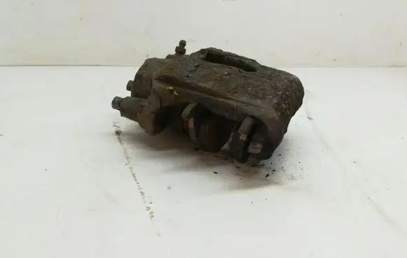 Skoda Octavia Mk2 (1Z) Front brake caliper