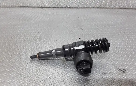 Audi A2 Fuel injector 045130073T