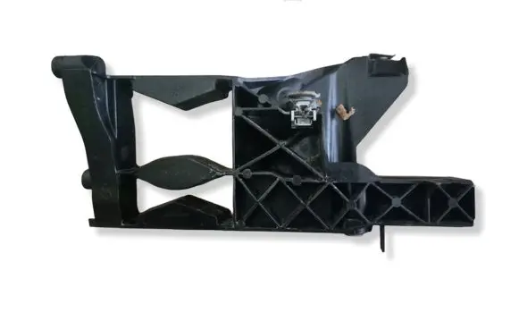 Audi A6 S6 C7 4G Headlight/headlamp mounting bracket 4G0805608A