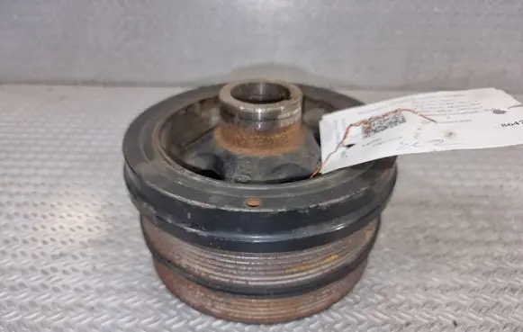 Mercedes-Benz Sprinter W906 Crankshaft pulley 22140 FD8 212