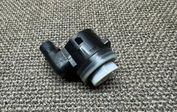 Mercedes-Benz A W177 Parking PDC sensor A0009053307 0111220335 E119975