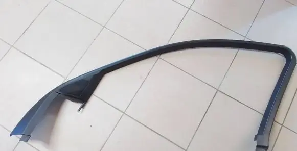 BMW 7 E65 E66 Other front door trim element 8223820