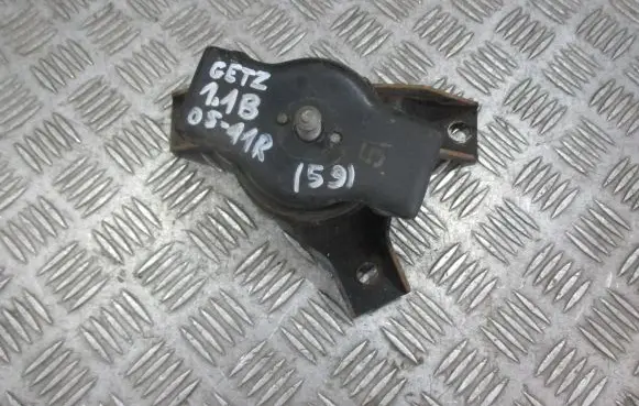 Hyundai Getz Engine mount vacuum valve 