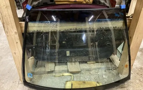 Hyundai Getz Front windscreen/windshield window 
