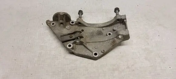 Citroen C5 Generator/alternator bracket 9682367380