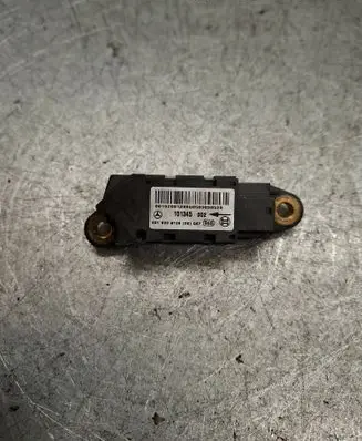 Mercedes-Benz E W211 Airbag deployment crash/impact sensor 0018209126