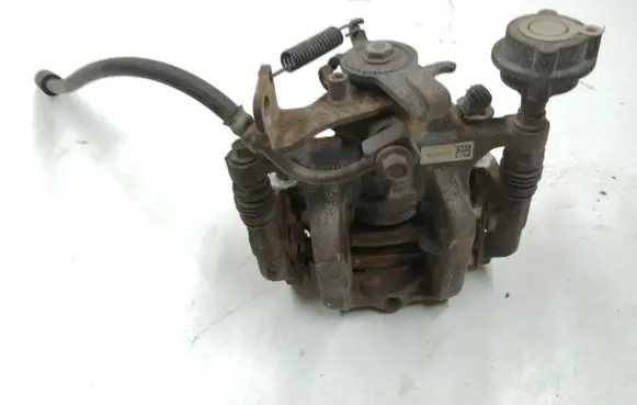 Opel Mokka Rear brake caliper 95440078