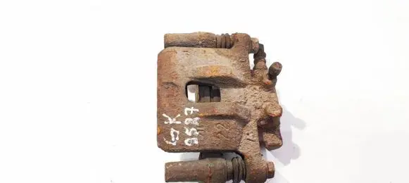 Mitsubishi Lancer X Rear brake caliper