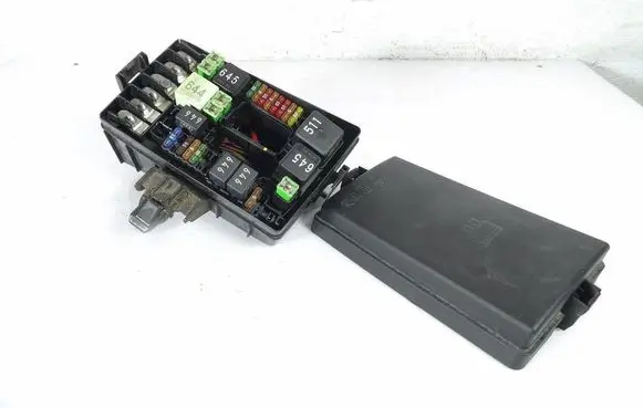Audi A3 S3 8V Fuse box set 5Q0907361A