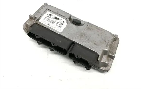 Volkswagen Polo IV 9N3 Engine control unit/module 03C906024AR