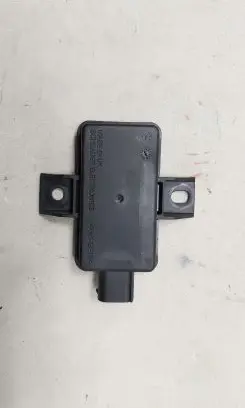 Maserati Levante Tire pressure control unit 670105613