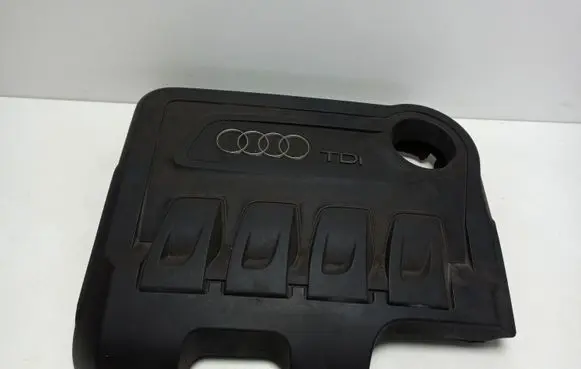 Audi Q3 8U Engine cover (trim) 03L103925R 03L103925S