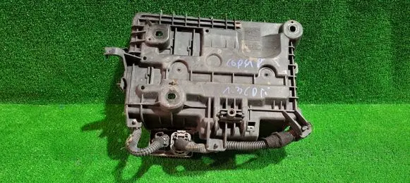 Opel Corsa D Battery box tray 