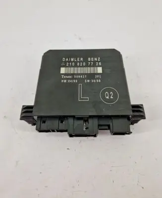 Mercedes-Benz CLK A208 C208 Door control unit/module 2108207726