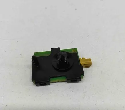 Mercedes-Benz EQB Aerial GPS antenna 920584002 A1779052902
