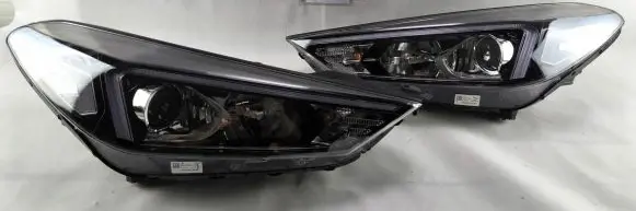 Hyundai Tucson TL Headlight/headlamp 92101D7600