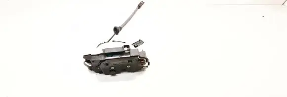 Volkswagen Golf VII Rear door lock 5K4839015R