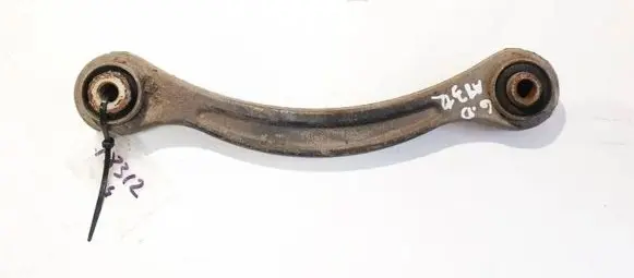 Chrysler 300 - 300C Rear upper control arm/wishbone 04743247aa