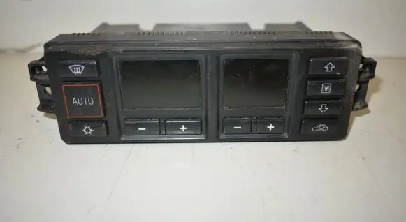 Audi A3 S3 8L Climate control unit 8L0820043M