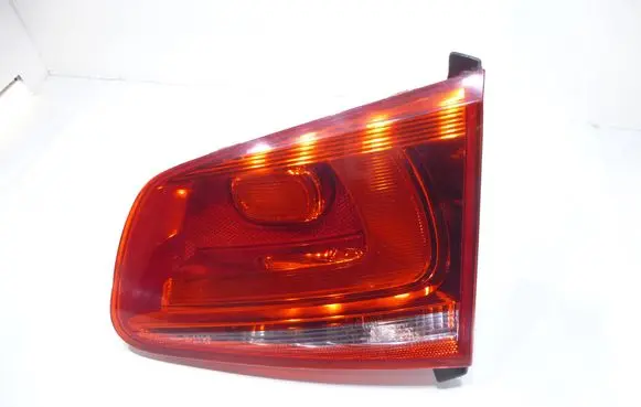 Volkswagen Touareg II Tailgate rear/tail lights 7P6945094B L90039860