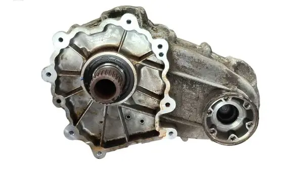 Gearbox transfer box case