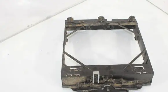 BMW 7 F01 F02 F03 F04 Optional radiator 61464001 R61464001