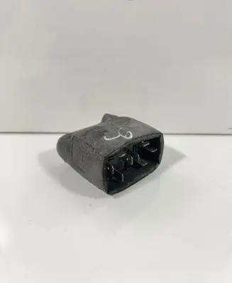 Audi A6 S6 C6 4F Coolant fan relay 8K0951253