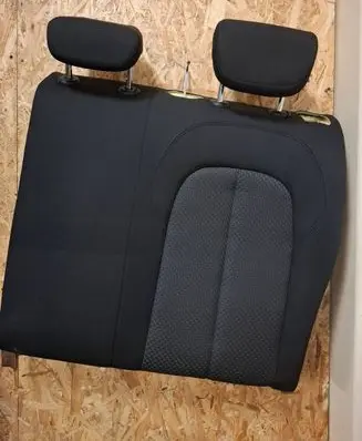 BMW 1 F40 Rear seat 