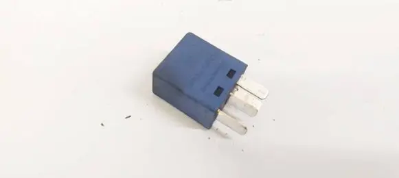 Renault Megane III Other relay 8200900820