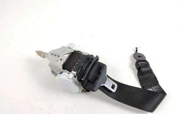 BMW 6 F06 Gran coupe Rear seatbelt 7289350