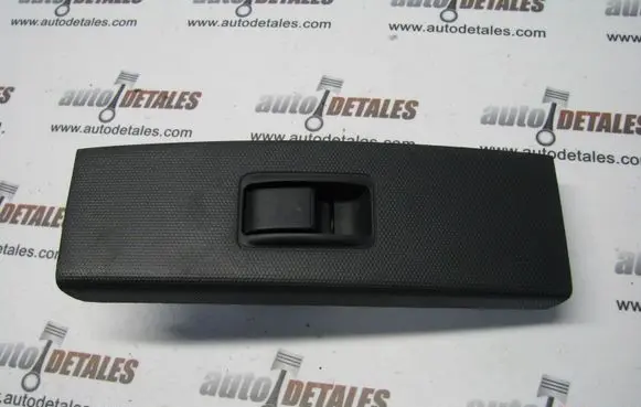 Toyota Corolla Verso AR10 Electric window control switch 742320F030