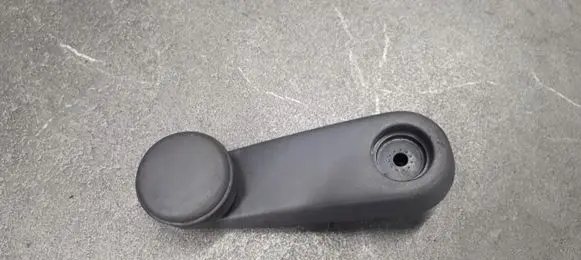 Volvo 460 Front door window winding handle 431894
