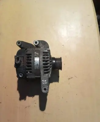 Volvo V50 Generator/alternator 30795494