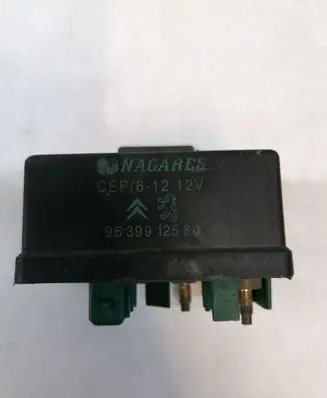 Citroen C5 Glow plug pre-heat relay 9639912580