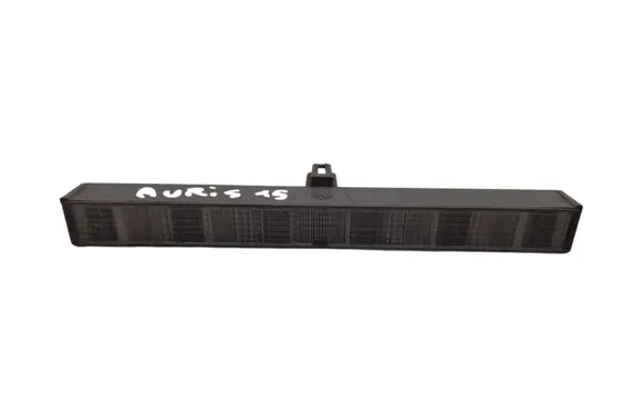 Toyota Auris E180 Third/center stoplight 8157005100 89076252