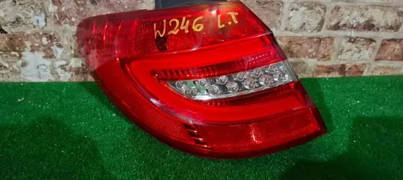 Mercedes-Benz B W246 W242 Rear/tail lights