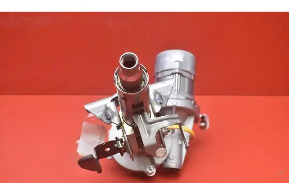 Toyota Corolla E10 Power steering pump 89650-12L40
