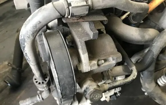 Volkswagen New Beetle Power steering pump 1j0422154d 26066368