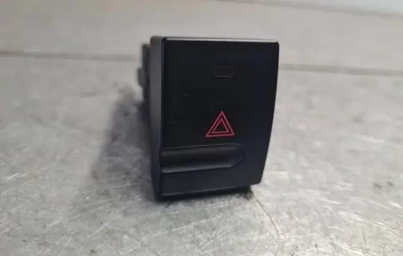 Peugeot 406 Hazard light switch