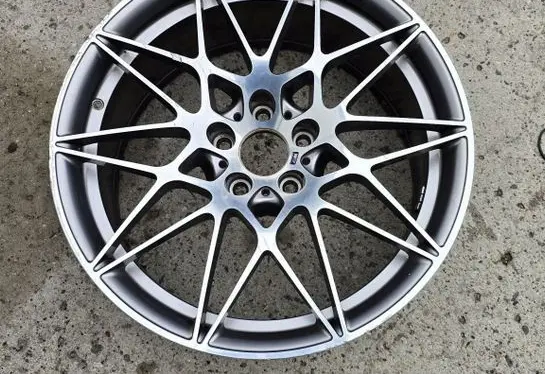BMW M3 F80 R18 alloy rim 