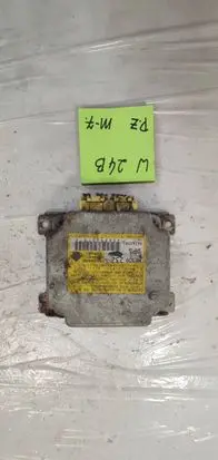 Mitsubishi Galant Airbag control unit/module X6T42081 MR309232